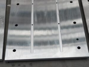 Tangshan Marine Engineering Machinery Laser Cladding Iron Liner Plate, Wear-resistant and Impact-resistant, Repair and New Production One-stop Service